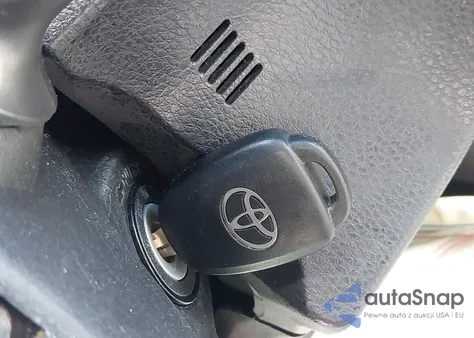 2016 Toyota Corolla S Plus z USA, uszkodzony, nr VIN 2T1BURHE6GC681878